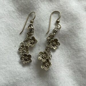 Fashion silver earrings